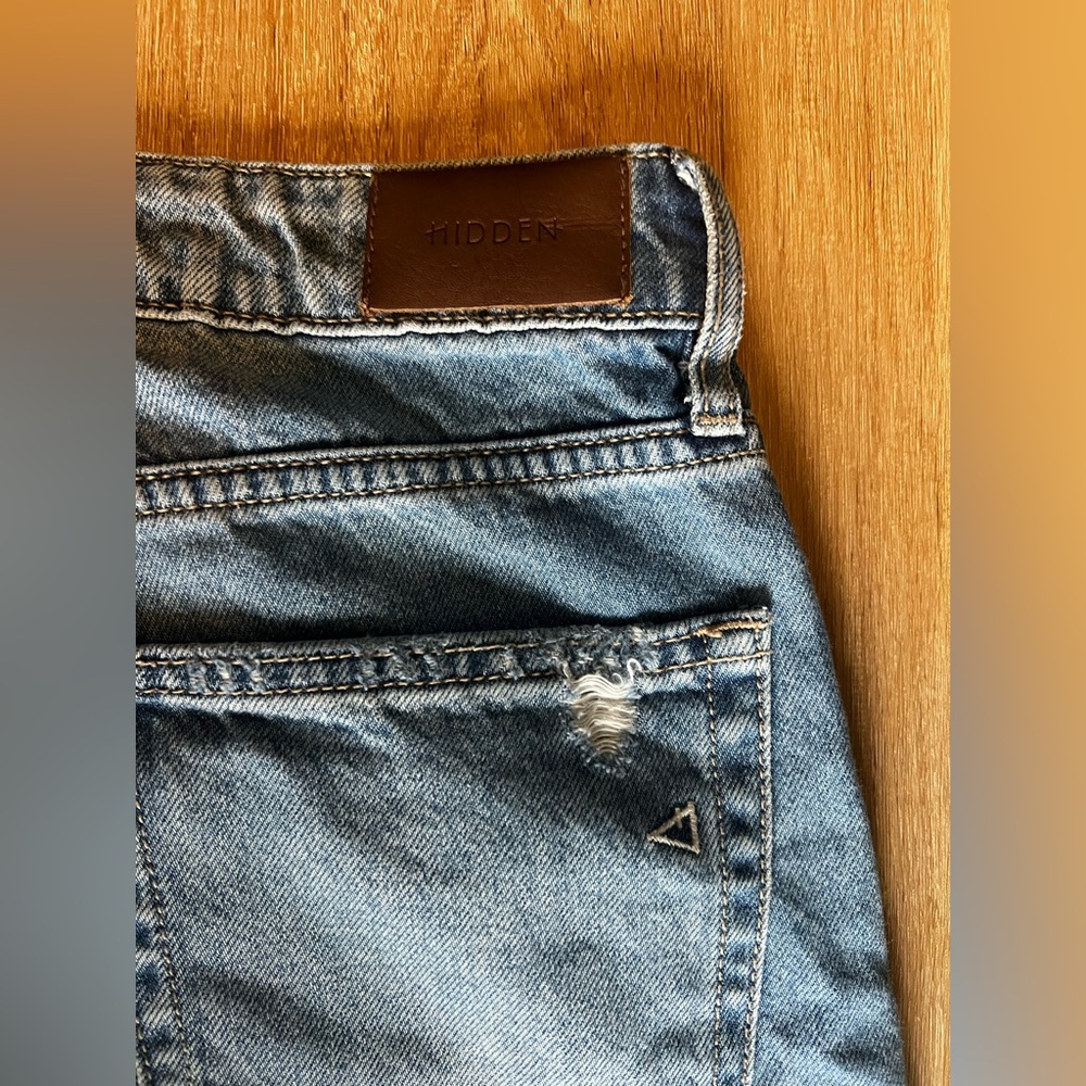 HIDDEN Distressed Blue Jeans - Picture 6 of 8